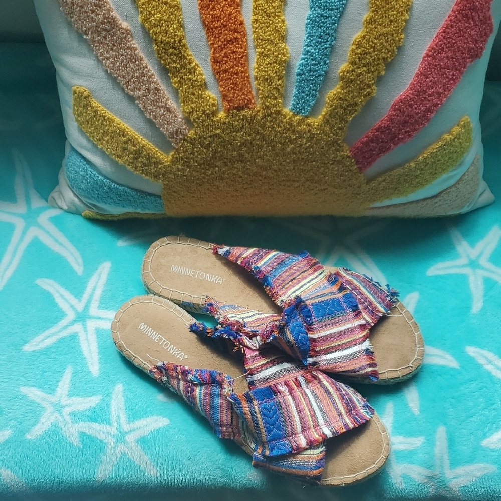 Minnetonka Red and Blue Sandals Casual Slip-On
